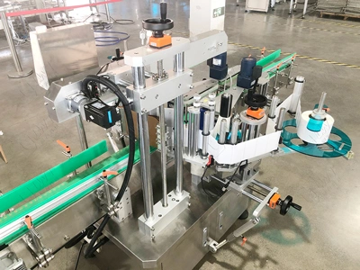 Front and Back Labeler